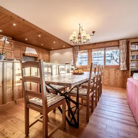 Ayous - By Emerald 아파트