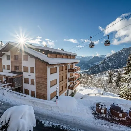 Apartament Ayous - By Emerald *