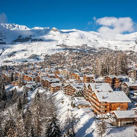 Apartament Ayous - By Emerald