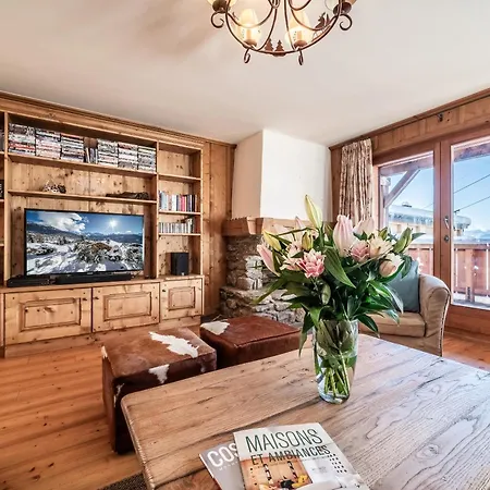 Apartament Ayous - By Emerald *