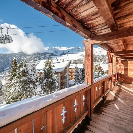 Apartament Ayous - By Emerald *