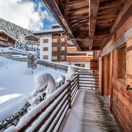 Apartament Ayous - By Emerald